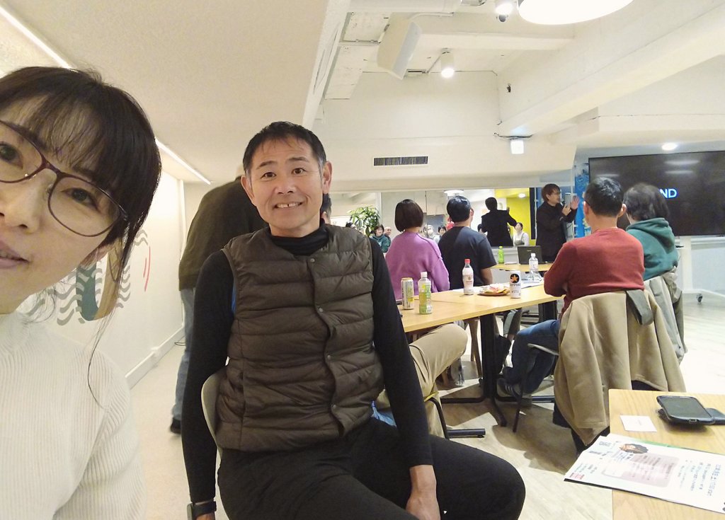 NPO_SJ's tweet photo. 【イベントにお邪魔しています！】

サステナ・ジャパン副理事長の鉄崎さんが昆虫食倶楽部さんのイベントに登壇しています！

理事長、事務局もお邪魔しています🤗

サステナ・ジャパン事務局 https://t.co/4Y0N7sBCPb
