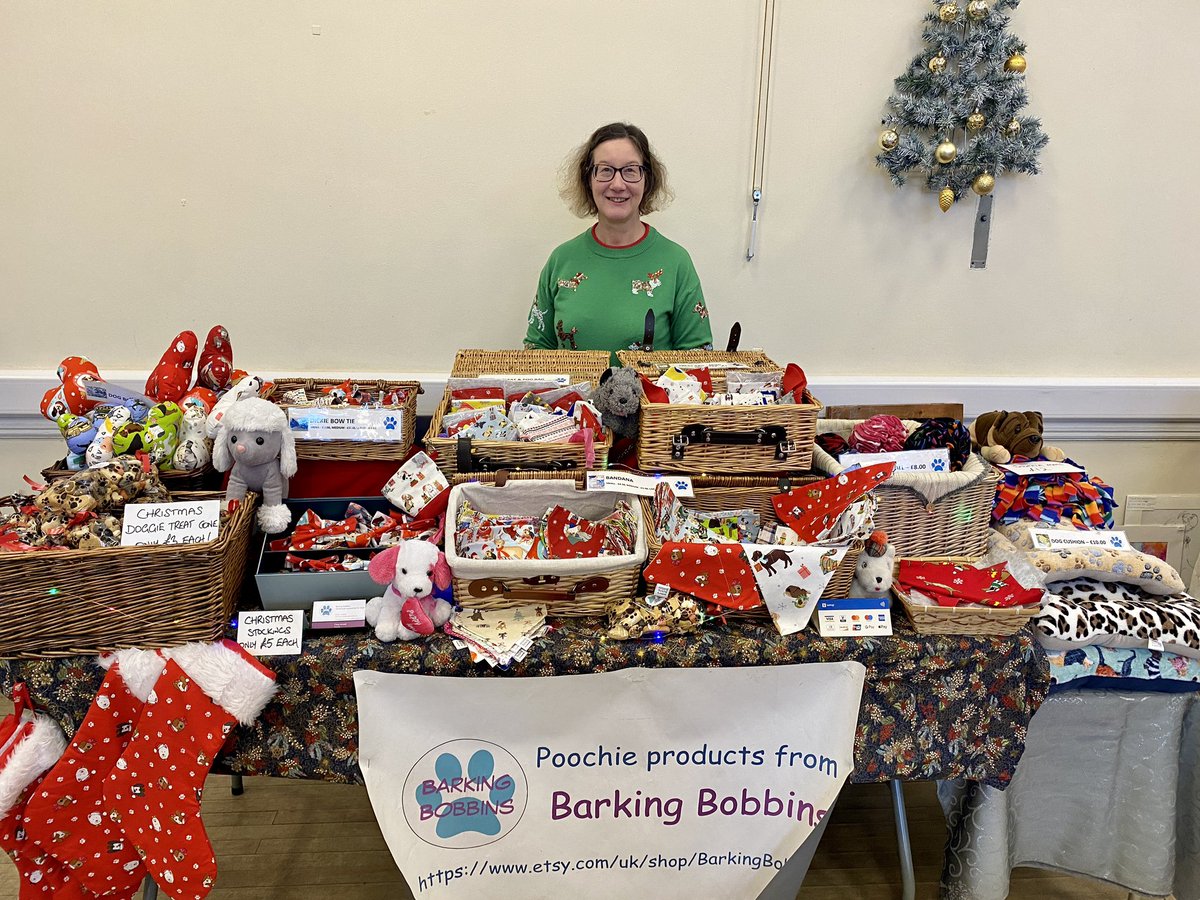 We’re at the @DorsetTeam Christmas Fair at the @allendalecentre Wimborne today with Clare’s Barking Bobbins stall of handmade gifts for you and your pampered pooch (or a friends!)

If you are over this way, why not come and see us! 🎄🐾🐶
#DorsetTeam #DorsetTeamChristmasFair23