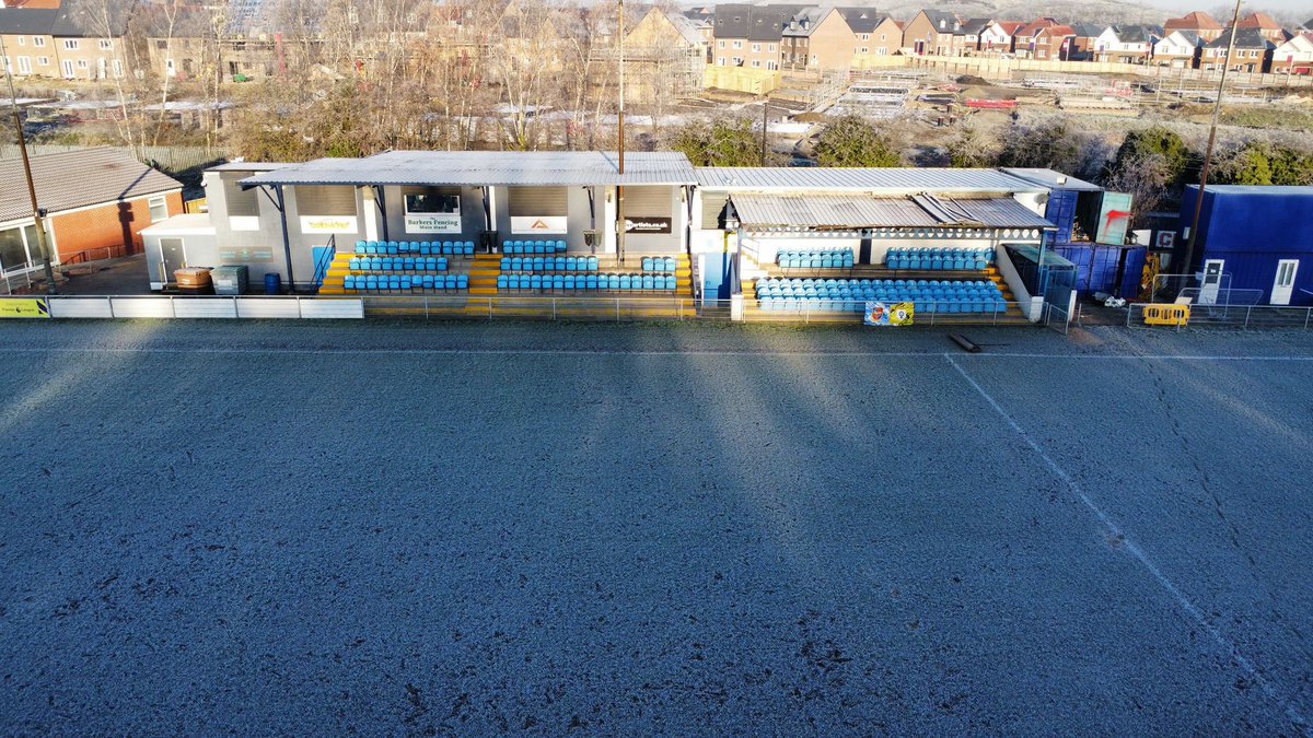 PonteCollsFC's tweet image. 𝙈𝙖𝙩𝙘𝙝 𝙋𝙤𝙨𝙩𝙥𝙤𝙣𝙚𝙙

Unfortunately, today’s game against @BridTownAFC has fallen foul of the freezing temperatures, as our pitch is frozen! 

We shall confirm new dates in due course… suppose it’s going to have to be Christmas Shopping then?