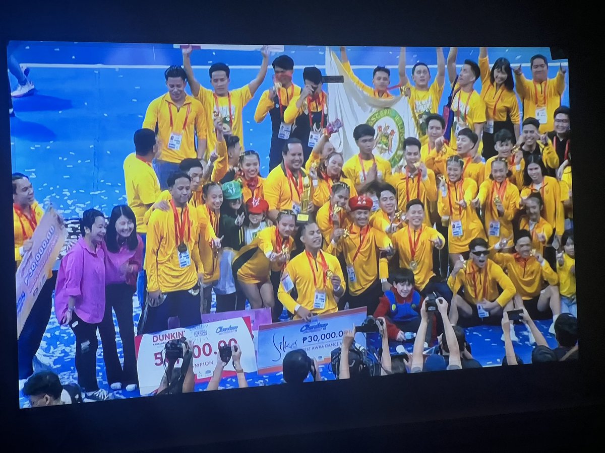 Hi_im_Pom's tweet photo. Congrats sa FEU Cheering Squad. #ChamFEUN #SuperTAMario #UAAPCDC2023 https://t.co/ofqssWwWuf