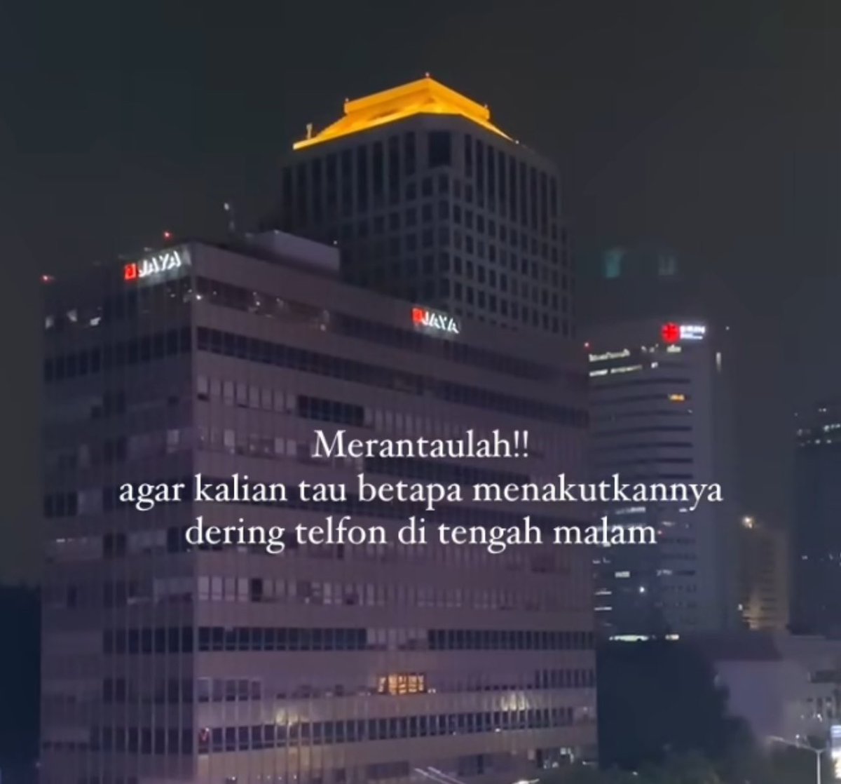 BanyuSadewa's tweet image. Horor nya anak rantau 🥹

Aku udah pernah ditelpon jam 3 pagi, Babeh meninggal. Kamu?