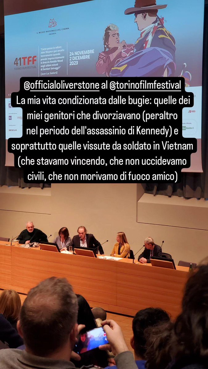 sebapucc's tweet photo. Oliver Stone al @torinofilmfest: ancora molto ossessionato dagli insabbiamenti su JFK, dal ruolo della CIA ovunque (anche nella guerra in Ucraina), ma non solo.
#TFF41 https://t.co/chLbZeccK0