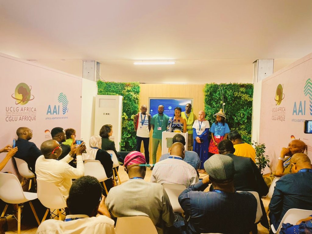Summer_School1's tweet photo. "In the spotlight at #COP28UAE happening in Dubai is our alumnus, @Zandisile_Howe from Eswatini, her presentation on 'Raising  Adaptation Finance in Africa' went above and beyond, doubling expectations. Join us in urging leaders to recognise youth voices in Adaptation Finance." https://t.co/mXFfmFstzK