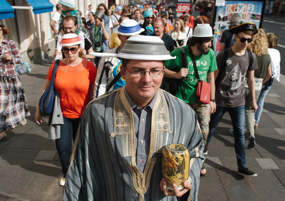 FSM_ERC20's tweet photo. 🍝✨ Marching to the rhythm of the noodle! 🎉🌐 FSM Token enthusiasts hitting the streets in the first-ever Crypto Pasta Parade! 🍝🚶‍♂️ Join the $FSM movement
TG: https://t.co/M2jUwN2Qc3 https://t.co/GK9iJHPMxJ