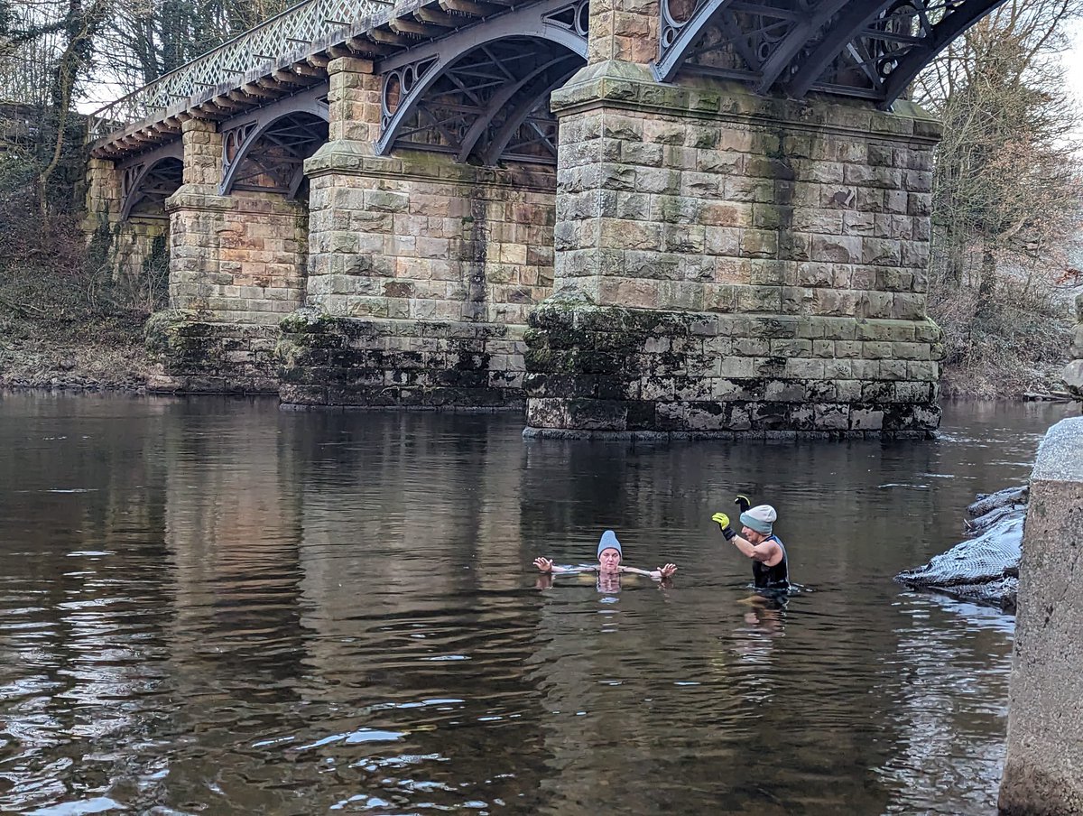 Feeling fabulous after a Very fresh dip this morning after a great workout, even the geese got out 😂 Project Cold <a href="/BayFitLtd/">ProjectCold</a>