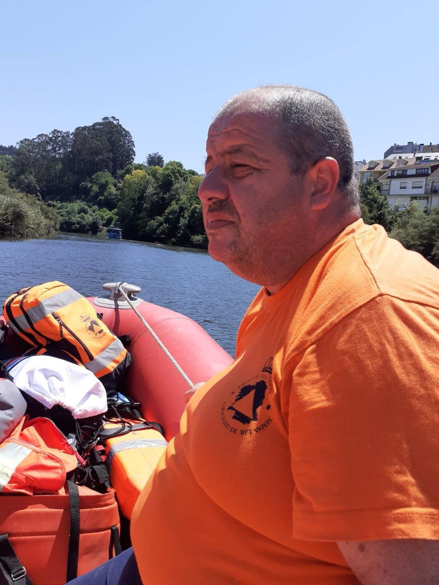 ⚫️ No día de onte faleceu Juan Pérez Muíño, empregado do noso Concello. 

🙏 Grazas á figura e traxectoria de Janel, tanto no seu traballo no concello como voluntario de Protección Civil.