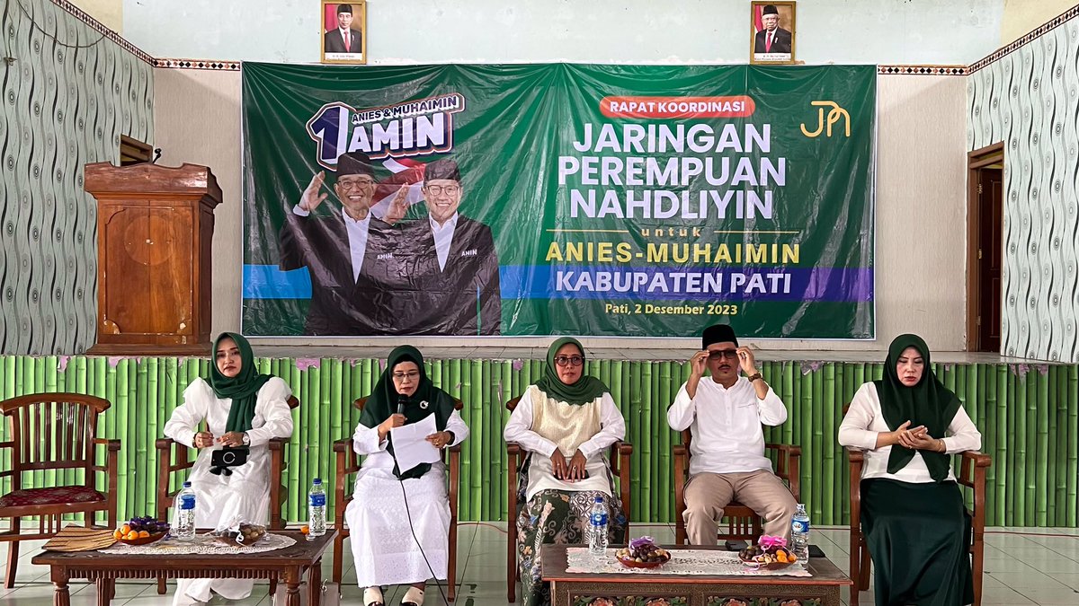 SahabatNadlifah's tweet photo. Konsolidasi Jaringan Perempuan Nadhliyin (JPN) di Pati, Jawa Tengah.
Insya Allah, #AniesMuhaimin2024 menang.....
@cakimiNOW @aniesbaswedan
@DPP_PKB @pkbbrebes
#PKBMenang #SedulureMbaNad https://t.co/7ygg1WhzHo