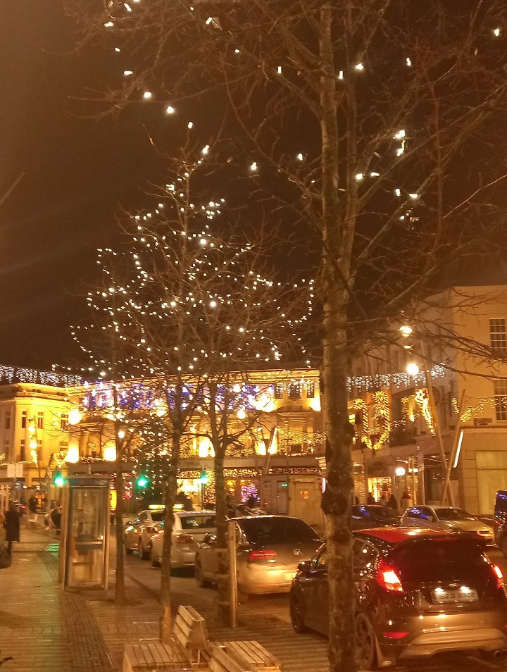 It's Christmas time...Cork !!