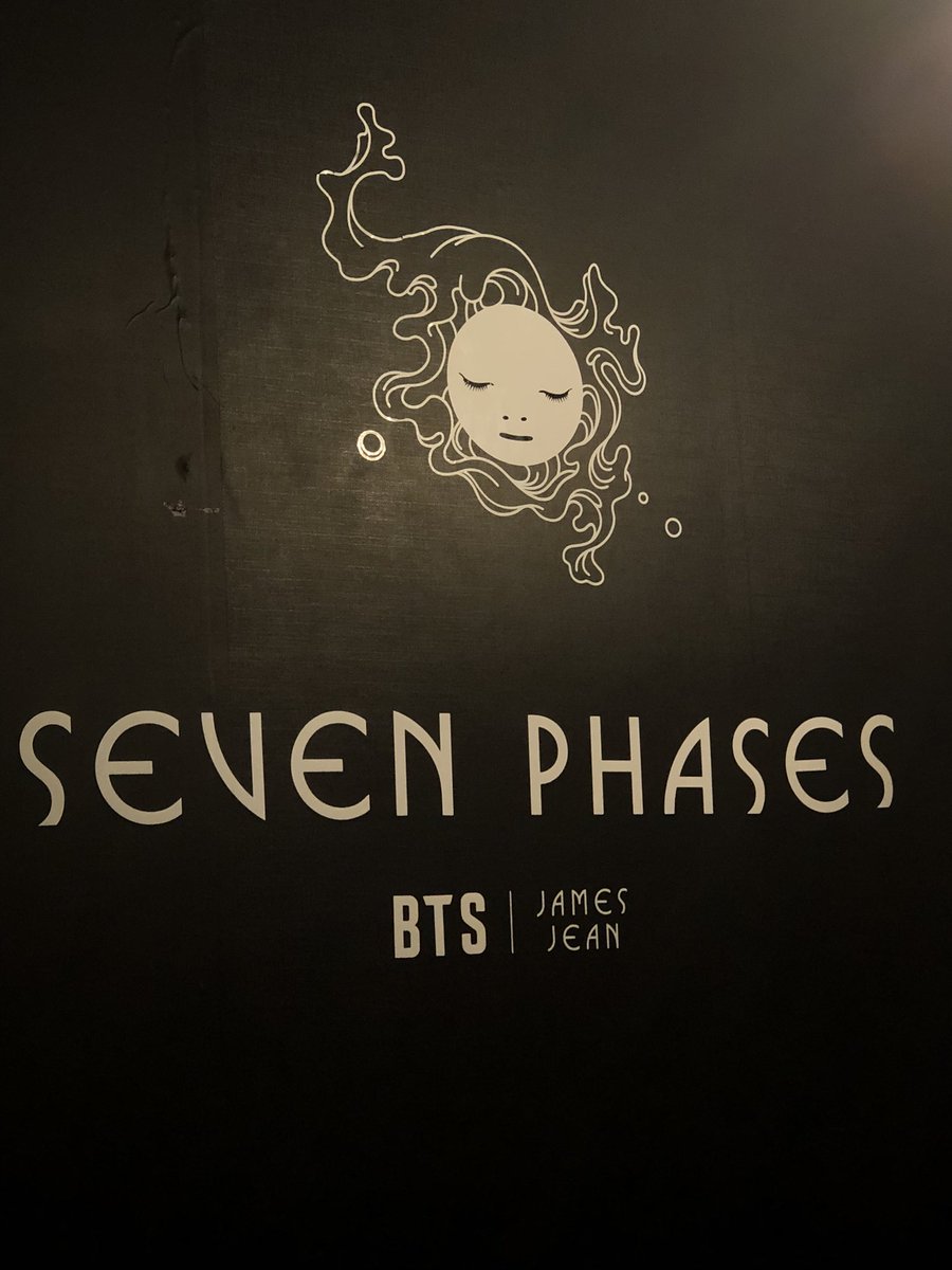 issa_clarxx's tweet photo. went to seven phases; bts x james dean 🎨🫂💜 

#sevenphases #bts_jamesdean 
@BTS_twt https://t.co/5BBH75qs3a