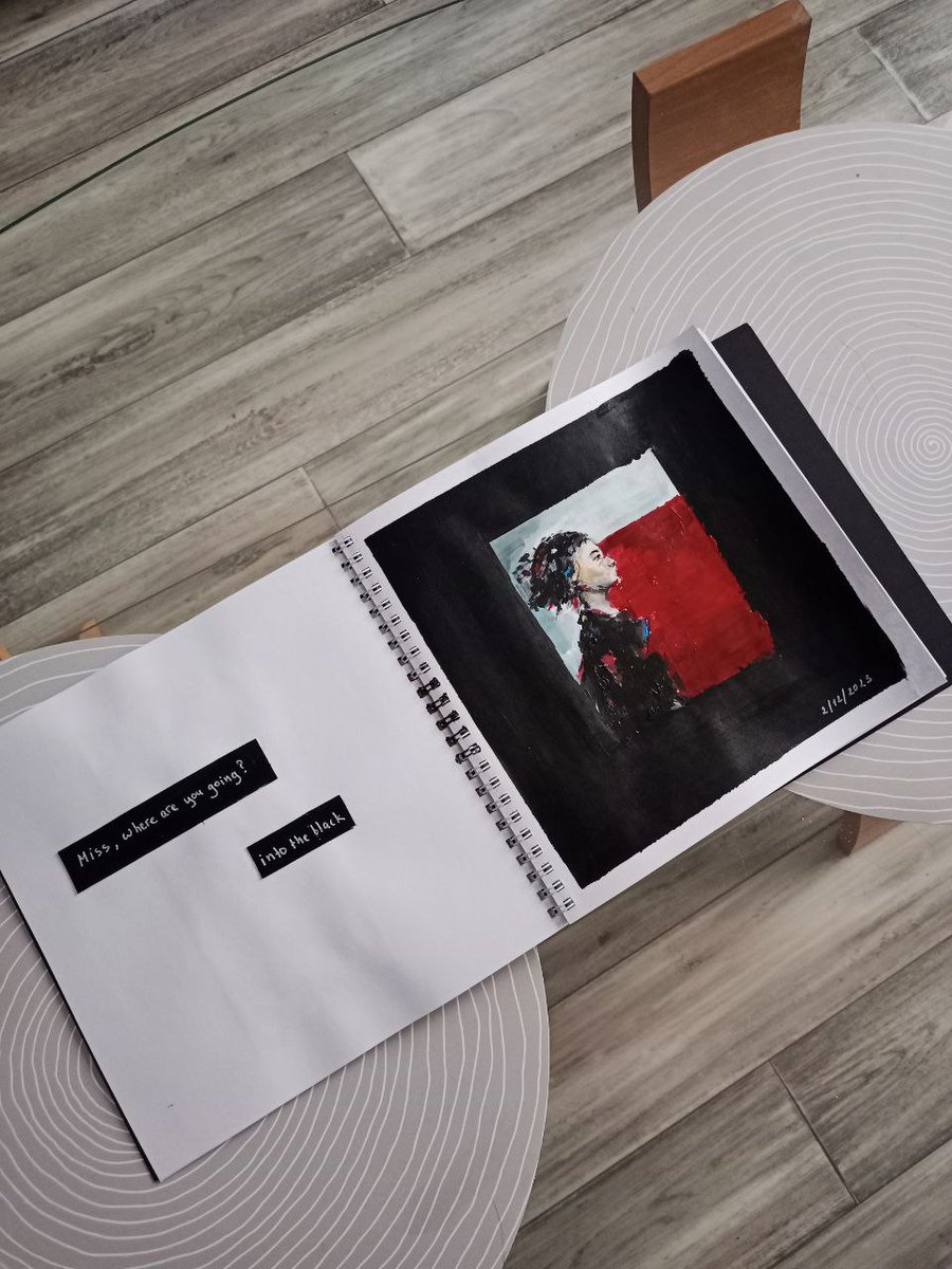 Lately, I haven't been feeling very well. I also don't paint often. 
Today, I finally got to my #sketchbook to do a bit of painting.

#art #acrylicpainting