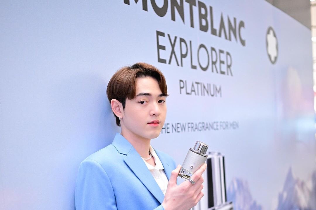 KAD8LAND's tweet photo. Update IG : @kadploysupa 

⛓️ https://t.co/4CCmQdwqBl

#MontbancExplorerPlatinum #SpiritOfExploration
#กาดไม่ใช่การ์ด 🍀 
#KADLAND 
#KadploysupaIGUpdate https://t.co/dS54JBtqCL
