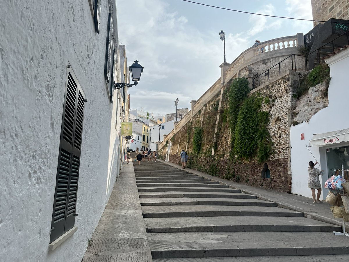 Ross Wilson tweet media