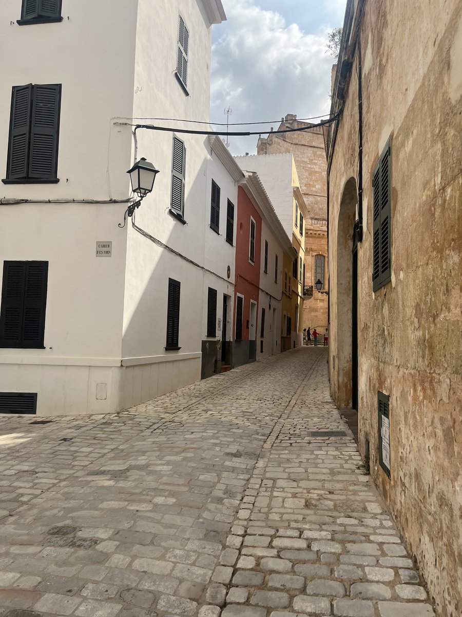 Ross Wilson tweet media