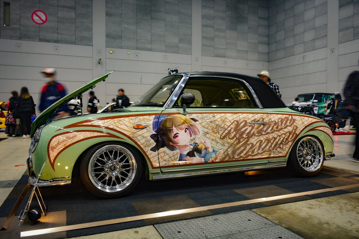 elychari1998's tweet image. 今回のKPFで一番見たかった車両。貴重なお話も聞くことができとても参考に、勉強になりました。
本当に細かい部分まで要素や小技が入れられており素晴らしい痛車です。
#IWCS2023 #KPF2023
