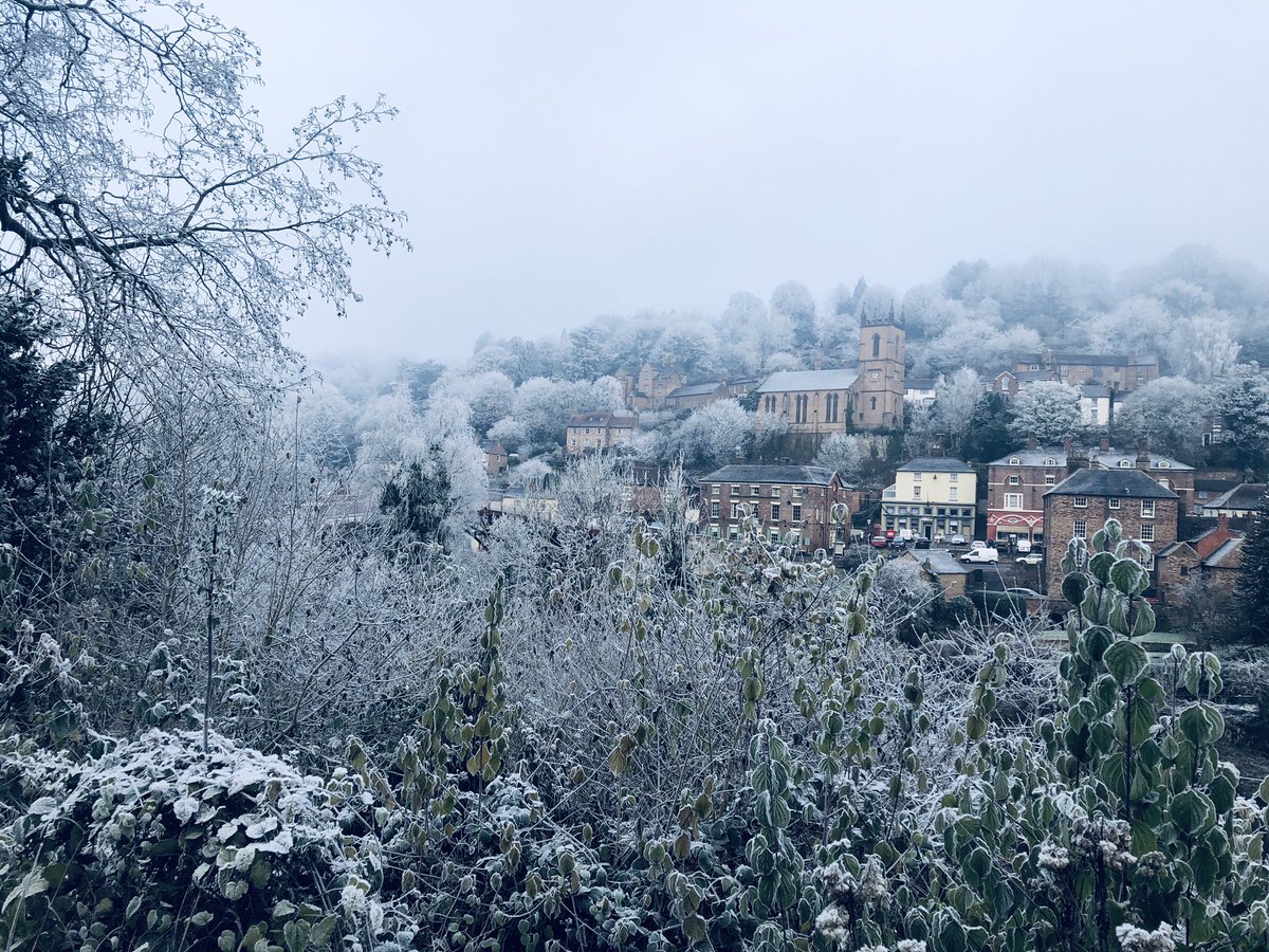cwadephotoart's tweet image. -5 here in Ironbridge ❄️ 
I’m here at Wild Iris Unique Boutique for all your Christmas shopping needs! 

#ukgiftam #smallbizsaturday #shropshire