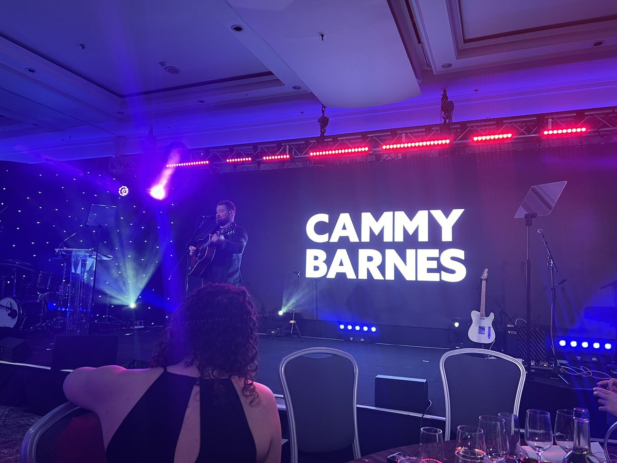 Anna Nelson tweet media