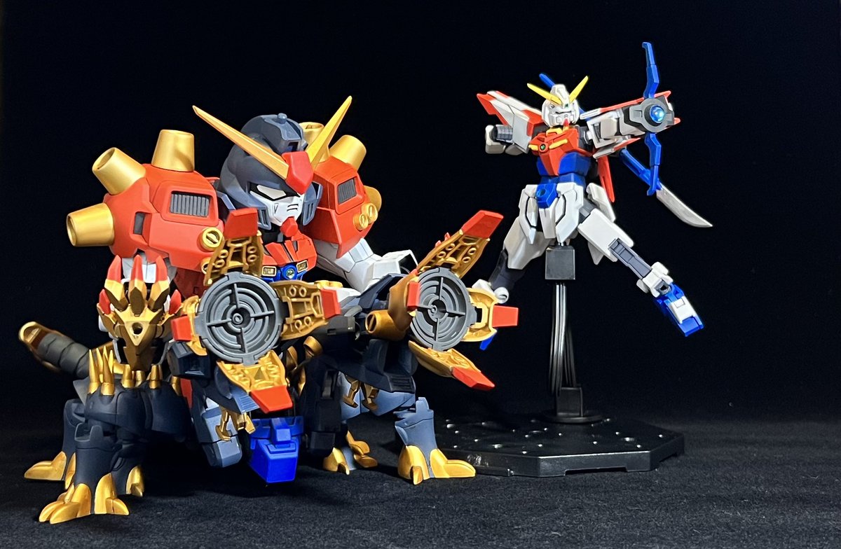 moke_common's tweet image. #ARMsCoreBuild
#コアガンダム
#ガンプラ
完成しました!ライジングガンダム×SDデビルガンダム‼
機体名『レイジングガンダム』です!
コア・ライジングとデビルガンダムアーマーがドッキングすることで最終形態を模した【レイジングガンダム】が誕生します!