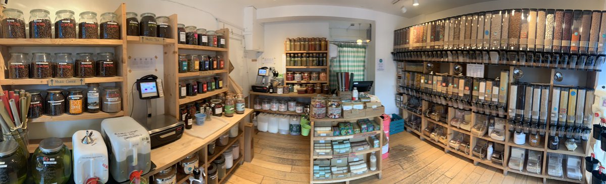 Magdalen Road Christmas Fair Today!!

Nourish will be open until 6pm!! 👍🎄😁