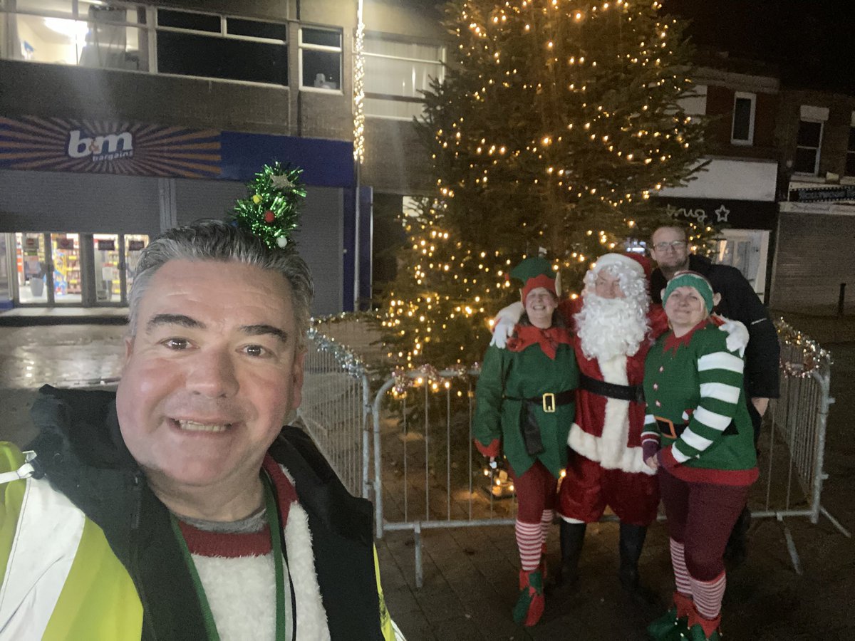 MexEventsComInc's tweet photo. Thu night’s Christmas Light Switch-on was amazing!

Huge thanks to everyone involved in the organising &amp; delivery on the day/night…you know who you are!

Mexborough you were amazing! Merry Christmas! 🎅🤶🎄

@MyDoncaster @DoncasterDamian @MayorRos @DonnyFreePress @BusinessinDN https://t.co/KCRVsQxTWd