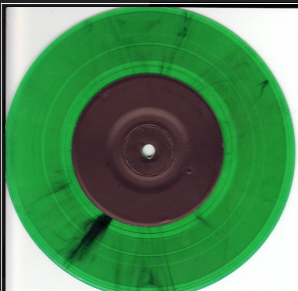 Higgins30400's tweet image. #ShaneMacGowan @poguesofficial 
#2pints @2tonev #ska #punk #irishtrad