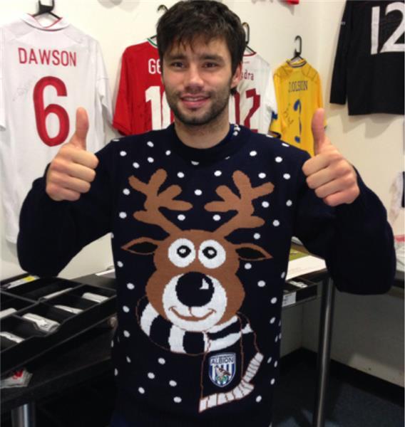 BaggieBirdd66's tweet photo. It's that time of the year again... Just what we need in this cold weather. Claudio in a #Baggies Christmas jumper. Still miss him. #HesMagic #wba 🎄🤍💙 https://t.co/jgtuhEtBM5