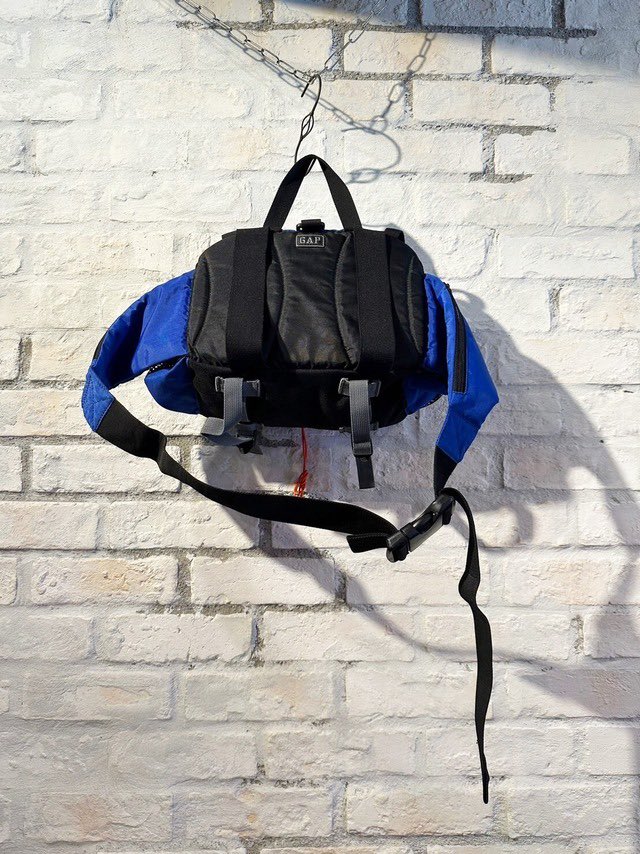 bud_vintage_'s tweet photo. 2000s GAP Bag
ウエストにドーンと青
Available at our website
We Ship worldwide
#budvintageclothing #Vintage #80s #90s #00s #y2k #古着 #ヴィンテージ #harajuku #outfit #used #原宿 #gap #oldgap https://t.co/KUiu4v3t0C
