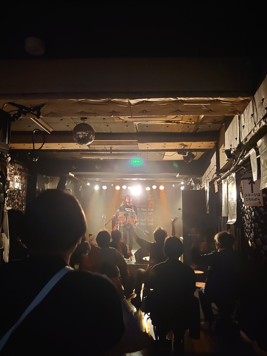 kosumosu1228's tweet image. 第２現場🏃‍♀️💨
ピークアクション✨🎤✨🎤

遅刻ごめんなさいー🙏

魔法の歌
聞けて良かった🥰

#タマキング
#peakaction