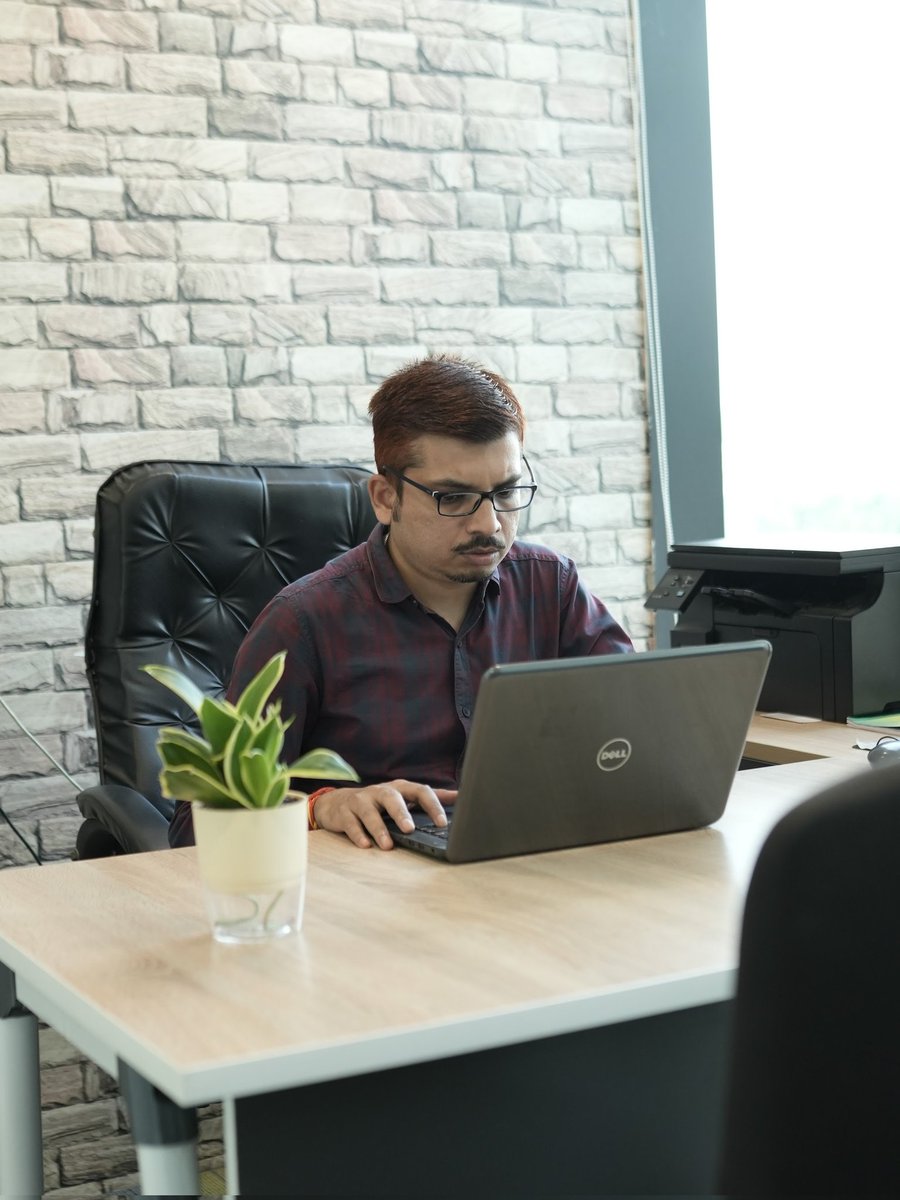 Why be confined by traditional office constraints?

 Workie offers tech-infused work environments that integrate comfort and innovation. 

Experience the future of work with Workie’s Tech Spaces.