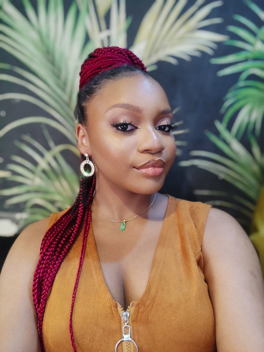 amanuella__'s tweet photo. Everything Davido sang in "No Competition" and more ❤️ https://t.co/FPToPDRIFG