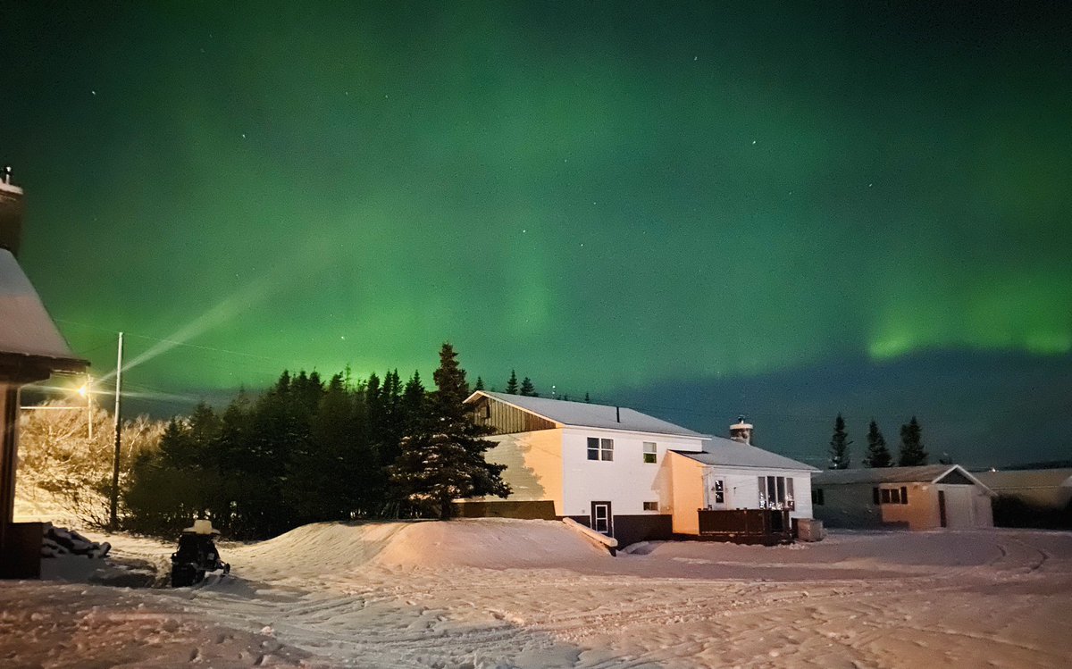 The #Auroraborealis lit up the skies in L'Anse au Loup last night! #northernlights