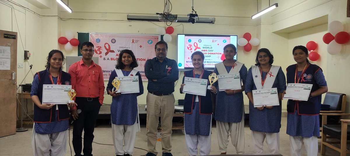 WSpolytechnic's tweet photo. The NSS unit of Women's Hapania has Celebrated "Worlds AIDS Day-2023"  program at Women's Polytechnic Hapania followed by Blood Donation program where Faculty members and NSS volunteers participate in the blood donation camp. https://t.co/3jaGYd9Xu3