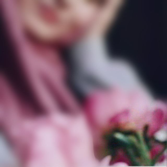 Gue__1's tweet image. " ومن شر النفاثات في العقد "

أحببناهم رغم أنهم لم ينفثوا في العقد .. 
نفثوا في صدورنا حبهم ..فتوشمت قلوبنا بهم ..فأصبحوا أشد وقعاً بنا من السحر ...