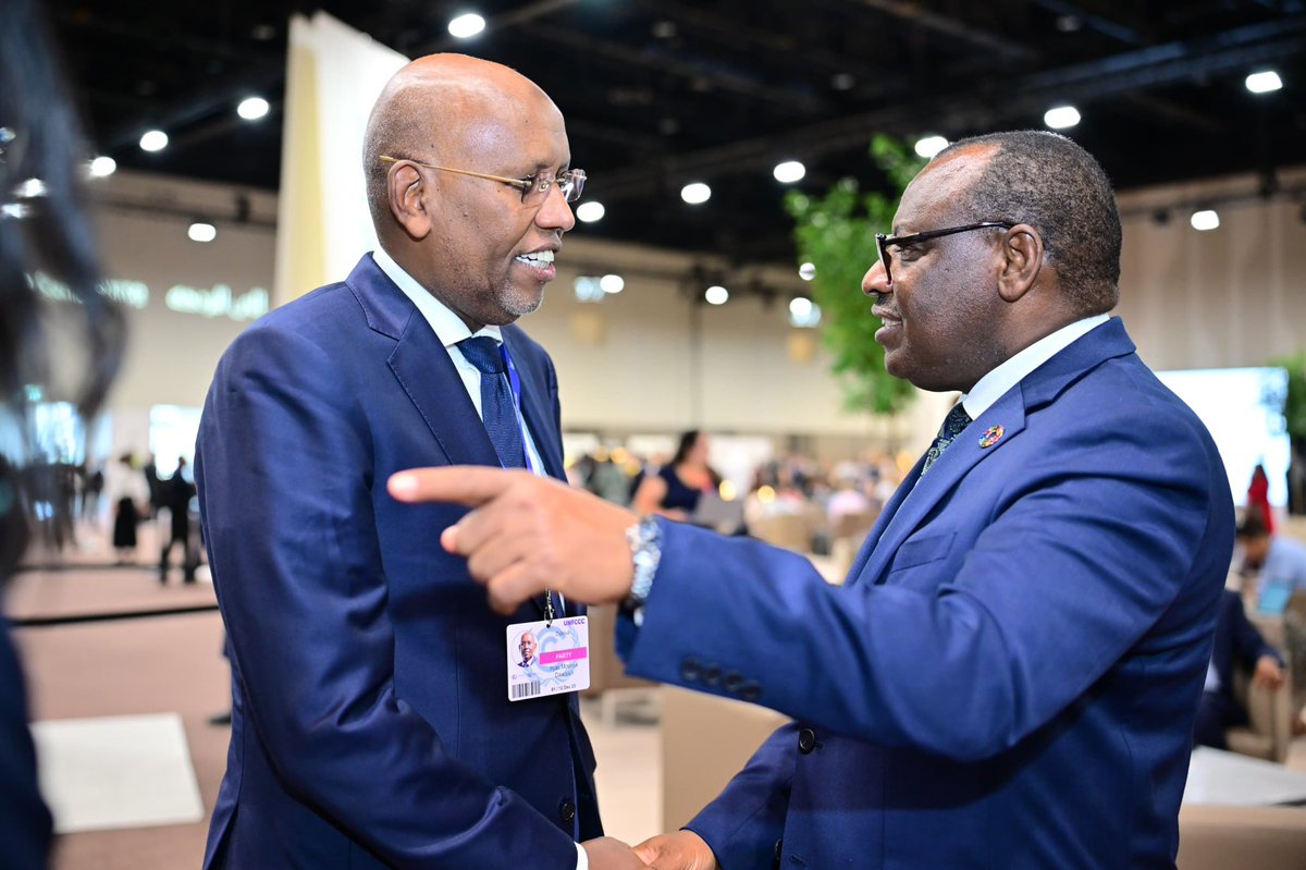 Had a great honour to meet H.E. President @IsmailOguelleh and my old friend @Ilyasdawaleh @ECA_OFFICIAL is ready to support the country's development. #COP28UAE