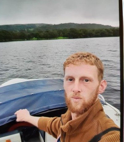 Please repost! We are appealing for information on the whereabouts of a missing man from Ambleside. Adam Jobson, 29, was last seen on Thursday evening. He may be in Blackpool and he also has links to both Ambleside and Grasmere. More details: orlo.uk/K2ZyN