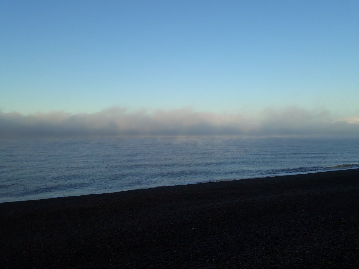 The relatively warm North Sea at Weybourne was 'fuming' on this cold, still, foggy afternoon. Impressive! Impossible to do justice on a photo. #Norfolk #airseainteraction #Weather
