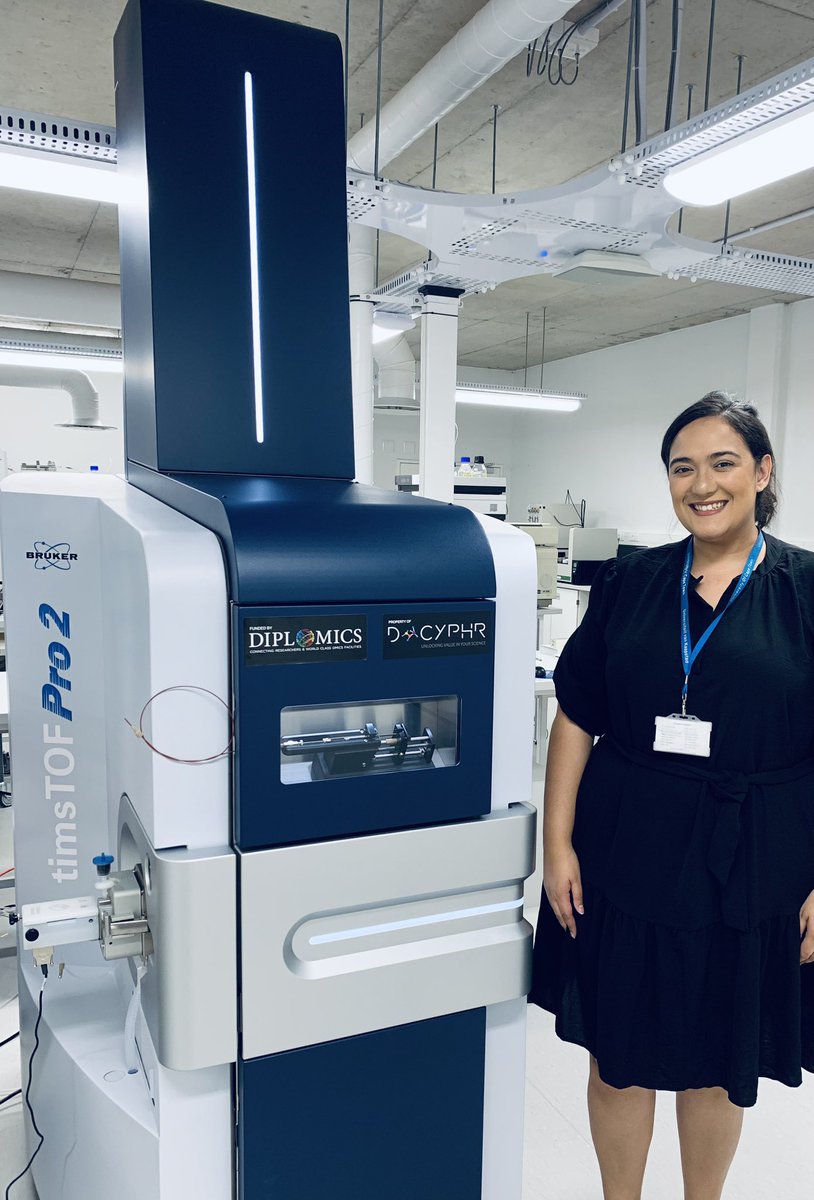 Huge congrats to superstar PhD student <a href="/Andrea_A_27/">Andrea Abrahams</a> analysing her 500 clinical samples after years of work to get here! 200 down on this state-of-the-art mass spec (looks like a spaceship!) at <a href="/diplomics_sa/">DIPLOMICS</a> <a href="/UCTIDM/">UCT IDM</a> Thank you to everyone who helped get her here!