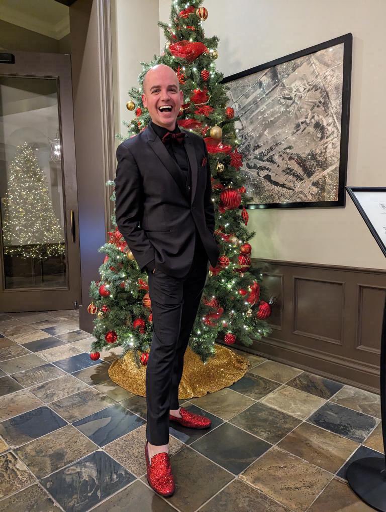 Will Nash (@willnashonair) on Twitter photo This friend of Dorothy had a great time hosting the #RedScarfGala for the <a href="/gilbertcentre/">The Gilbert Centre</a>! 👠🧣#WorldAIDSDay This friend of Dorothy had a great time hosting the #RedScarfGala for the <a href="/gilbertcentre/">The Gilbert Centre</a>! 👠🧣#WorldAIDSDay