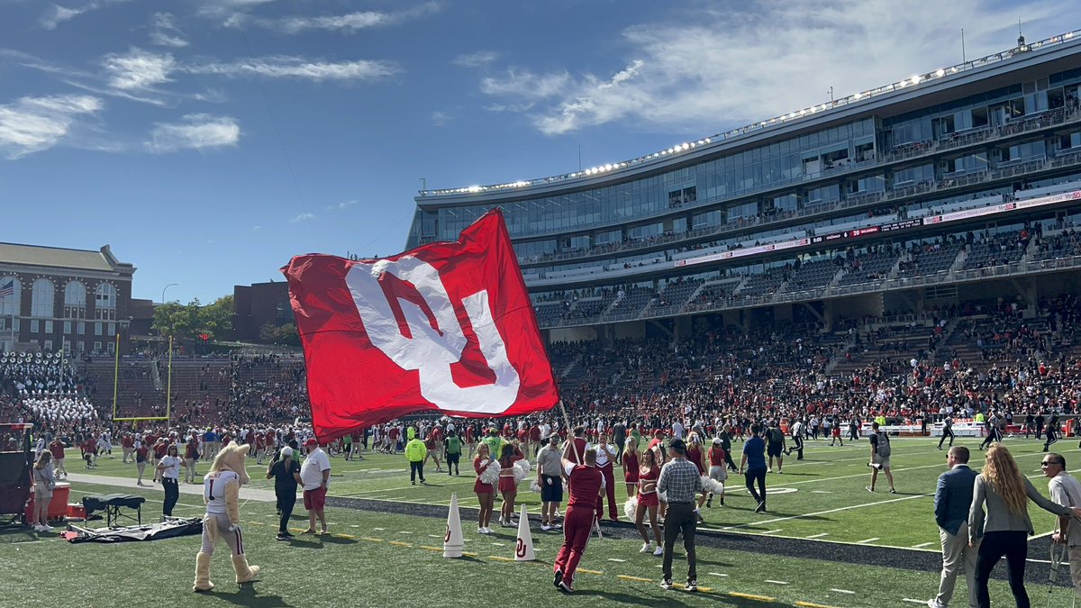 tylerhamilton50's tweet photo. @KREFsports OU vs Cincy https://t.co/iizuCIJS8O