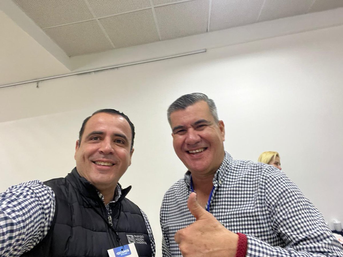 ¡Excelente sábado! Estamos en la sesión de Consejo Estatal del <a href="/PANSLP/">Acción Nacional SLP</a>, listos para seguir trabajando de cara al 2024 y seguir sumando en conjunto a nuestra líder <a href="/XochitlGalvez/">Xóchitl Gálvez Ruiz</a>. 🇲🇽🤞