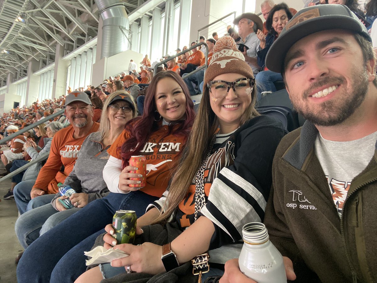 rishaaleighh's tweet photo. #big12fb https://t.co/suhUmleZQq