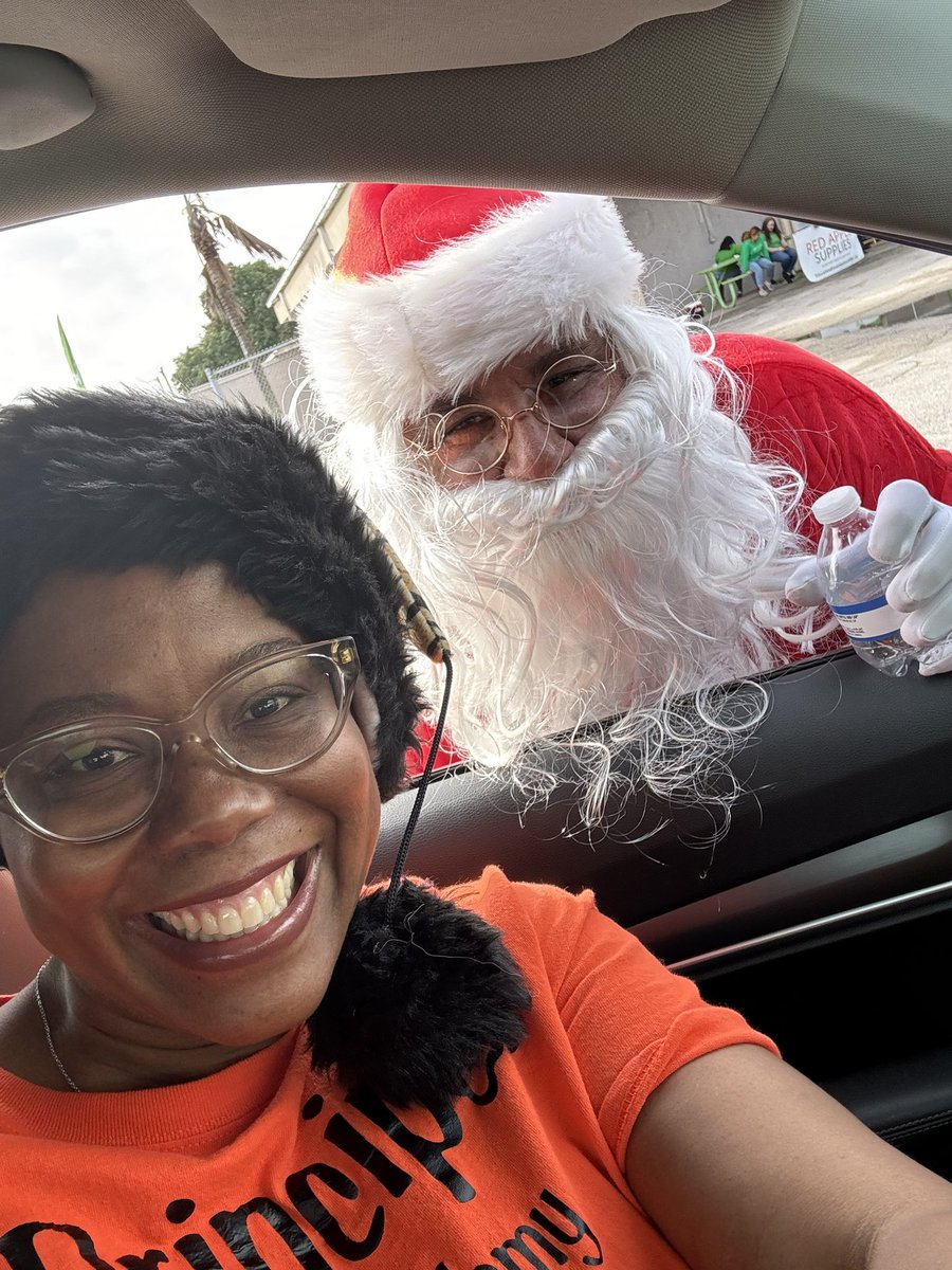 VillagePrincipal (@latoyatdixon) on Twitter photo Thank you <a href="/Publix/">Publix</a> Supermarkets
Tools for Schools ✏️📓✂️ <a href="/EducationFdnPBC/">Education Foundation of Palm Beach County</a> . I can’t wait to get back and get these supplies back to students and teachers <a href="/TigerPrideK12/">Village Academy School: Head Start - 12th Grade</a> 🖤🧡 Thank you <a href="/Publix/">Publix</a> Supermarkets
Tools for Schools ✏️📓✂️ <a href="/EducationFdnPBC/">Education Foundation of Palm Beach County</a> . I can’t wait to get back and get these supplies back to students and teachers <a href="/TigerPrideK12/">Village Academy School: Head Start - 12th Grade</a> 🖤🧡