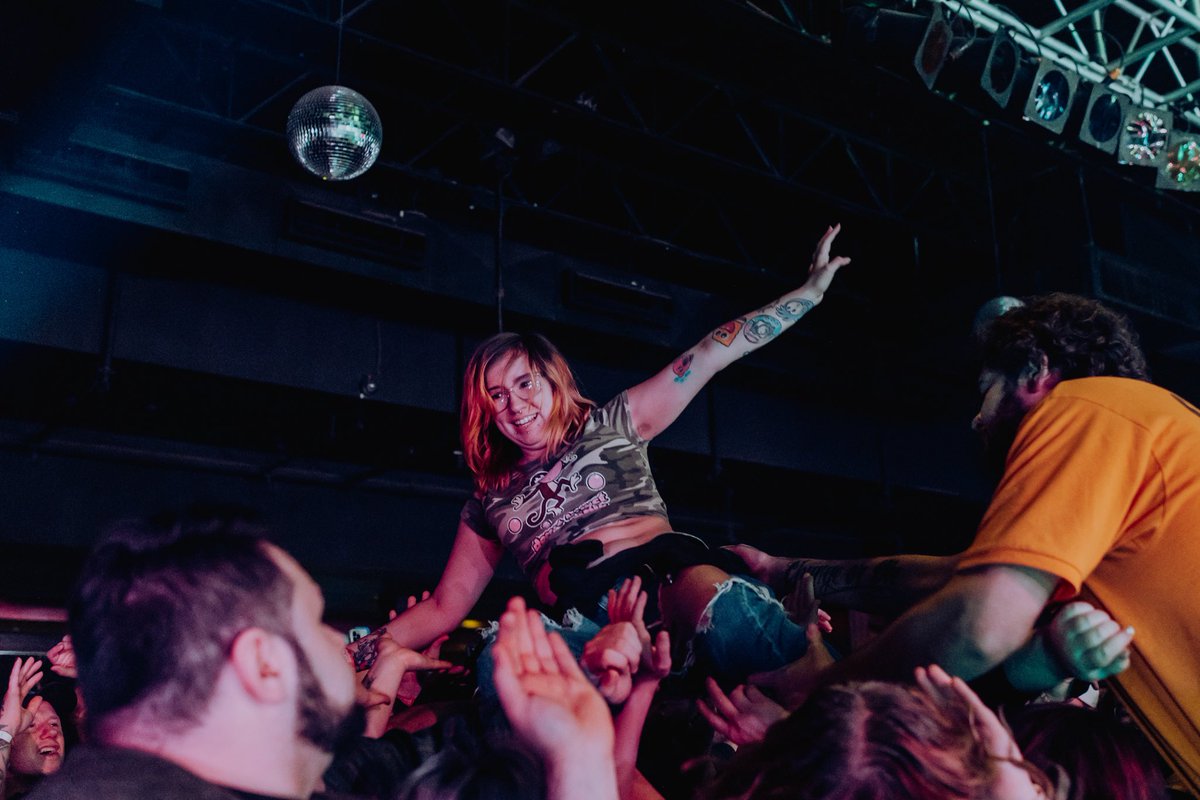 starlandNJ's tweet photo. Another sold out @maydayparade show on the books. Let’s keep this going forever. 📸 @DibsOnThatt https://t.co/f9aCYJ71uP