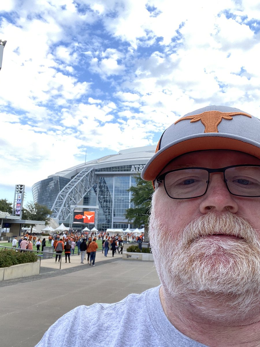 Catching some championship college football this fine Saturday #Big12