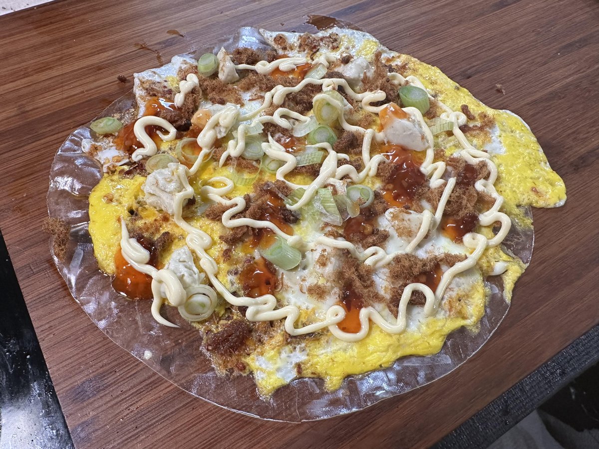 UnicityPoint's tweet image. Mmmhhhh, Vietnamese Pizza (banh trang nuong). 

Haven't had one of these since my time in 'nam 🧐