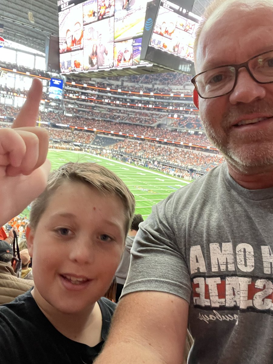 Robert Waters tweet media