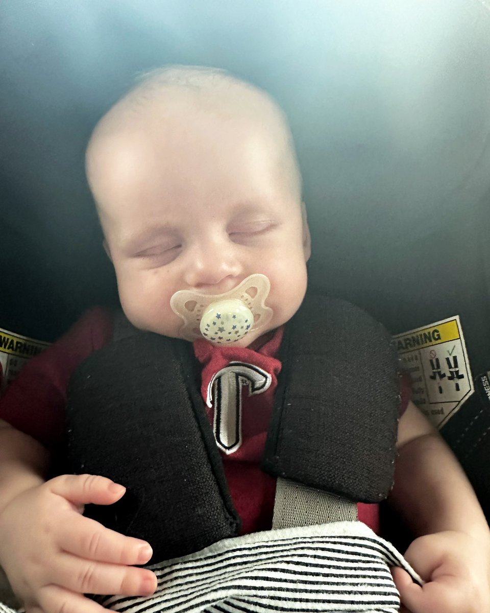 JustinMcNelley's tweet photo. Resting up on the road to Troy. Looking for another @SunBelt championship today from @TroyTrojansFB! #OneTROY #TeamMcNelley #Ollee https://t.co/CVCqBaShZe