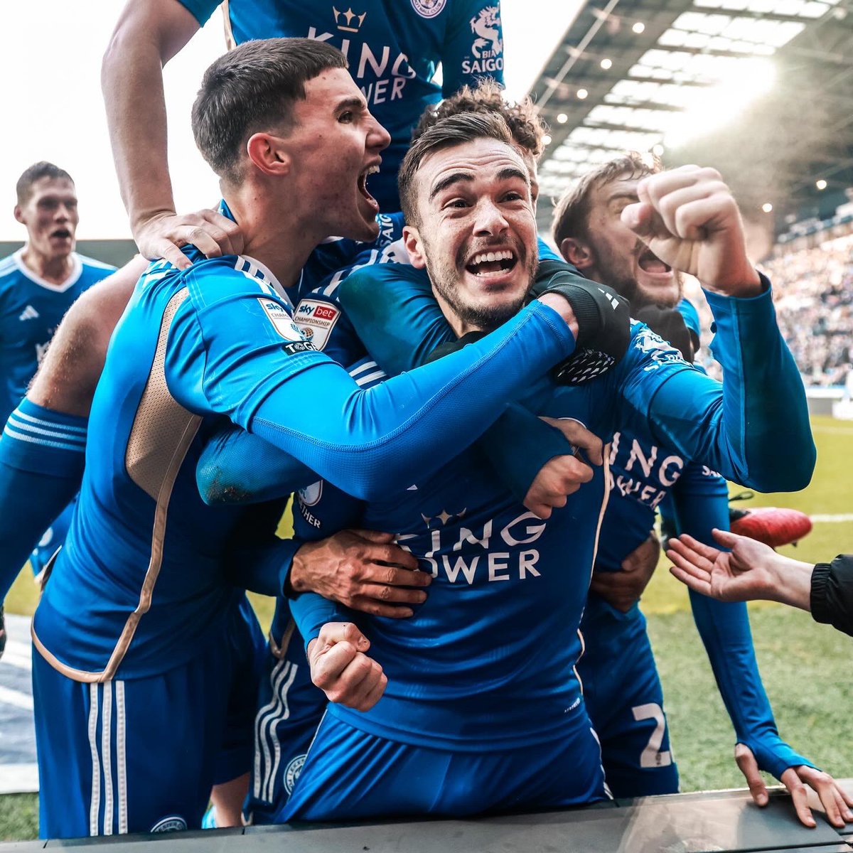 Neil Plumb tweet media