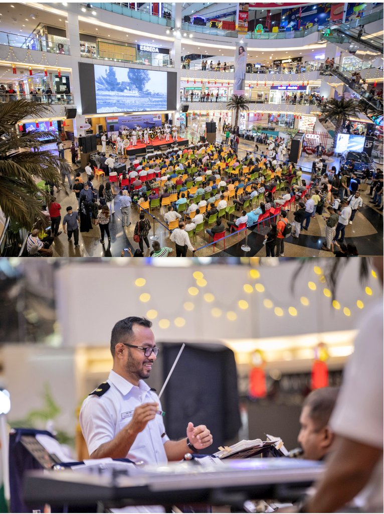 Brass Band of @IN_Hamla enthralled the visitors at @InfinitiMall, #Mumbai with a scintillating performance, as a part of #NavyDay2023 celebrations
#Outreach
#IndianNavy

#HamlaHappenings