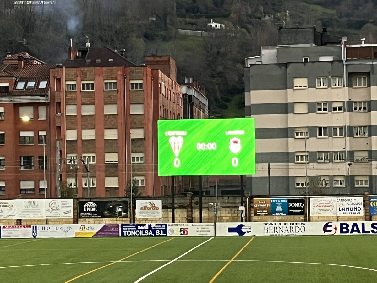 AlperiJove's tweet photo. Después de Les #Cebolles un poco de fútbol https://t.co/nOhGF9ek4I