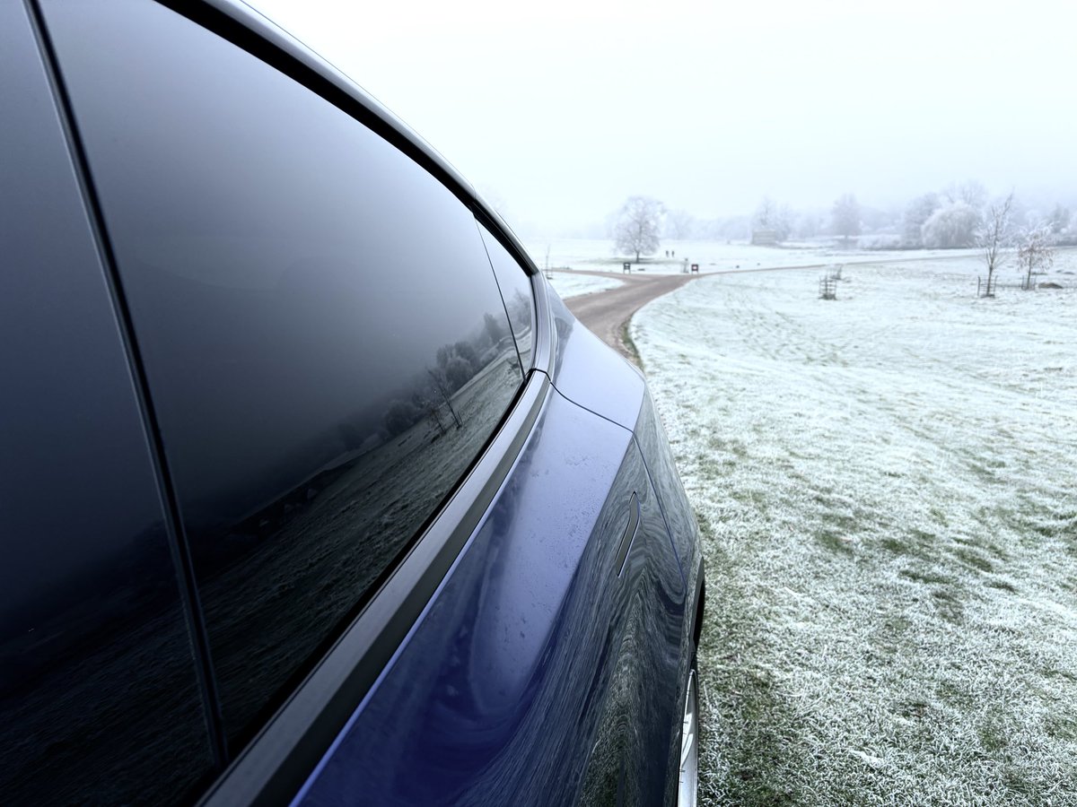 Y__Tesla's tweet image. Having fun driving around the frosty countryside.

@tesla

#tesla #teslamodely #tesladesign #teslaroadtrip #winter #countryside